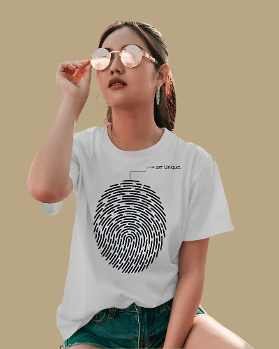 I am Unique Oversized Unisex T-Shirt